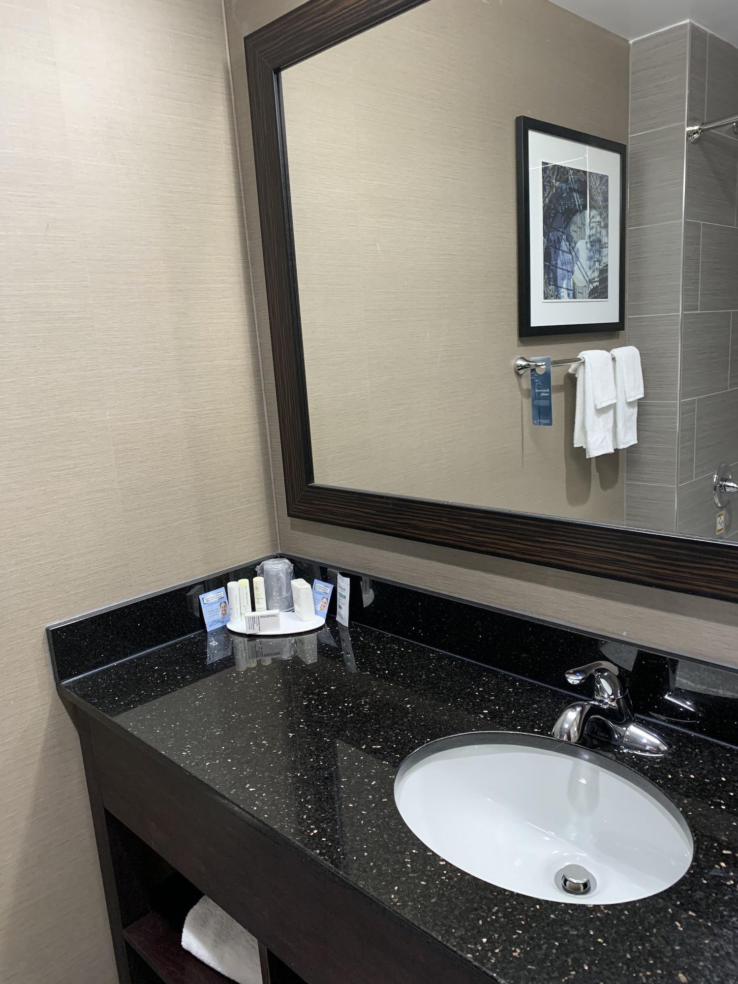 Fairfield Inn & Suites By Marriott New York Staten Island Εξωτερικό φωτογραφία